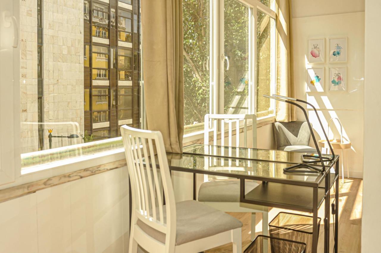 Guesthouse Marques De Pombal - 8 Bedroom Apartment Lisboa Kültér fotó
